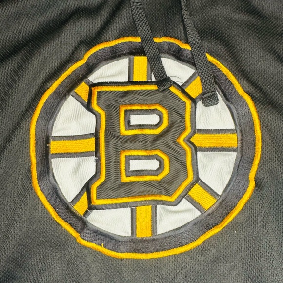 NHL Boston Bruins Hoodie - Picture 3 of 6